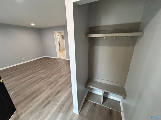 6202 Valley Park Drive, Huntsville, AL 35810