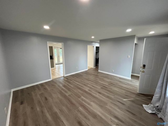 6202 Valley Park Drive, Huntsville, AL 35810