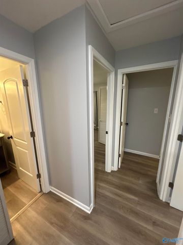 6202 Valley Park Drive, Huntsville, AL 35810