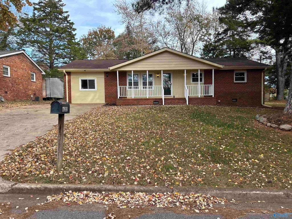 6202 Valley Park Drive, Huntsville, AL 35810