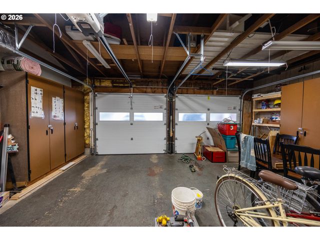 215 JONQUIL Ave, Eugene, OR 97404