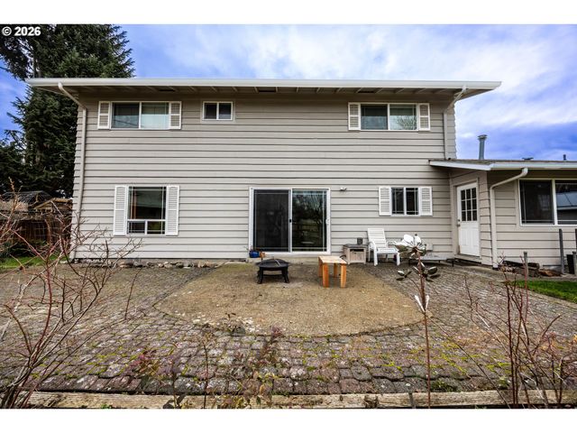 215 JONQUIL Ave, Eugene, OR 97404