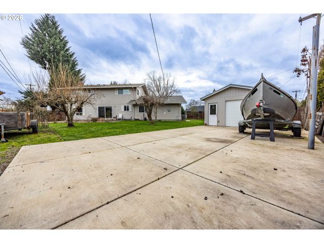 215 JONQUIL Ave, Eugene, OR 97404