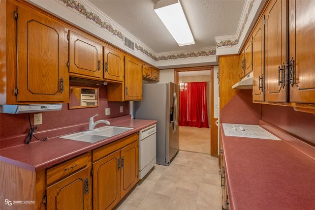 209 Winterwood Drive, Shreveport, LA 71106