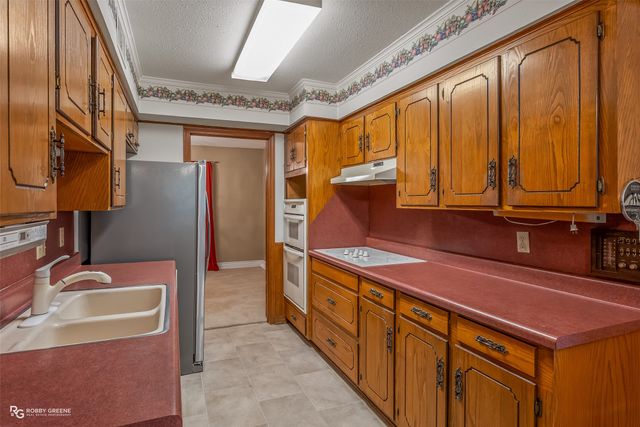 209 Winterwood Drive, Shreveport, LA 71106