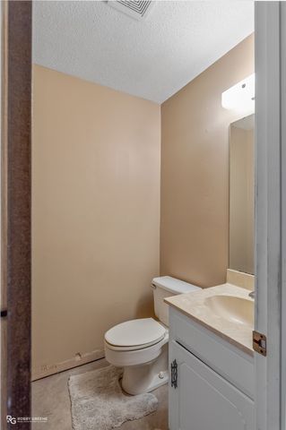 209 Winterwood Drive, Shreveport, LA 71106