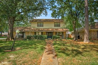 209 Winterwood Drive, Shreveport, LA 71106