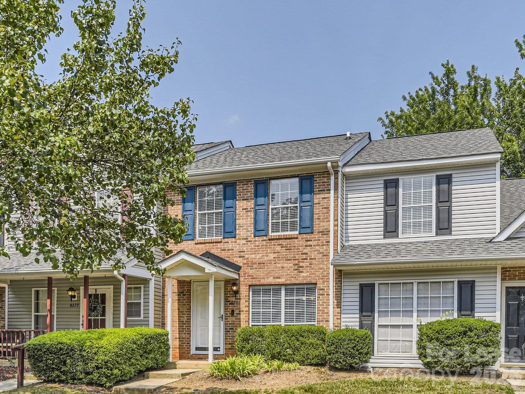 8281 Golf Ridge Drive, Charlotte, NC 28277