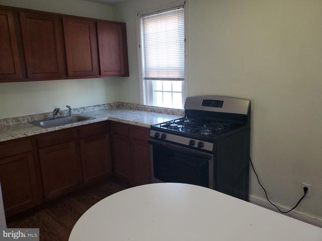 5 WINSTON AVE, Wilmington, DE 19804