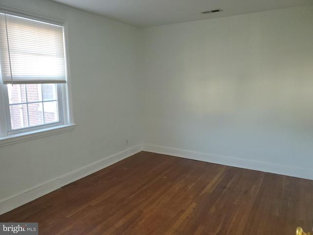 5 WINSTON AVE, Wilmington, DE 19804