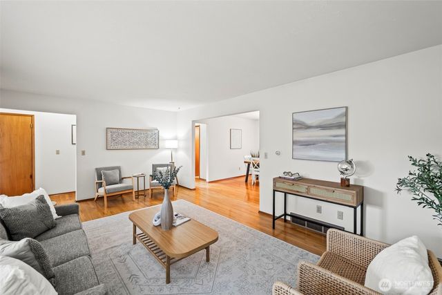 14516 SE 178th Place, Renton, WA 98058