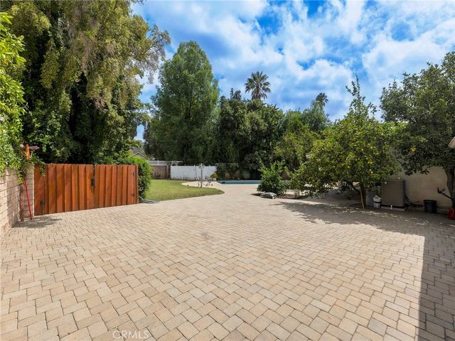 19117 Marilla Street, Northridge, CA 91324