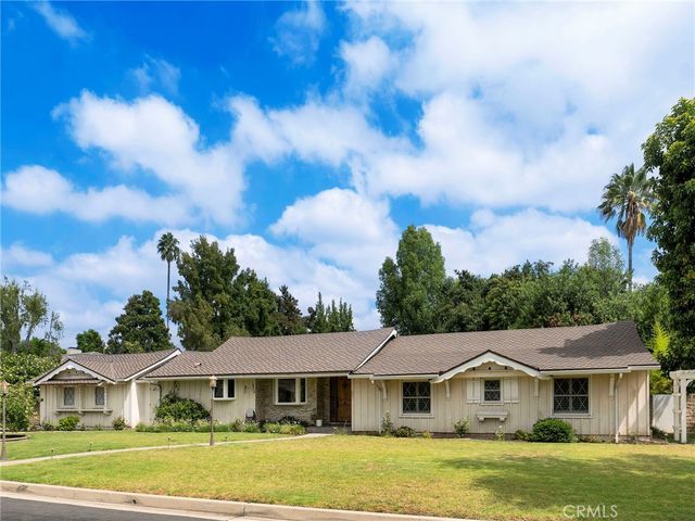19117 Marilla Street, Northridge, CA 91324