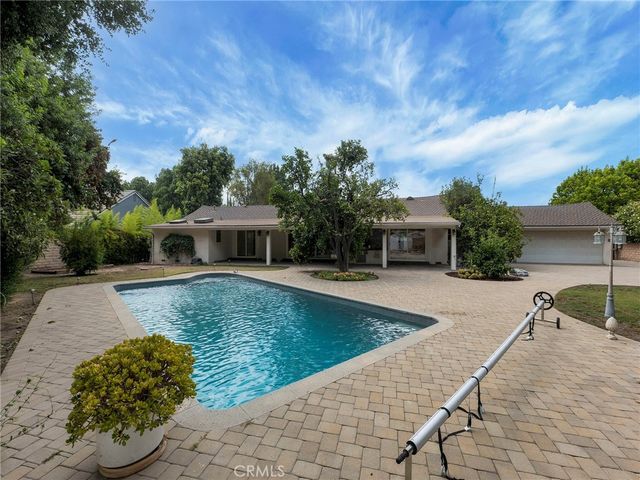 19117 Marilla Street, Northridge, CA 91324