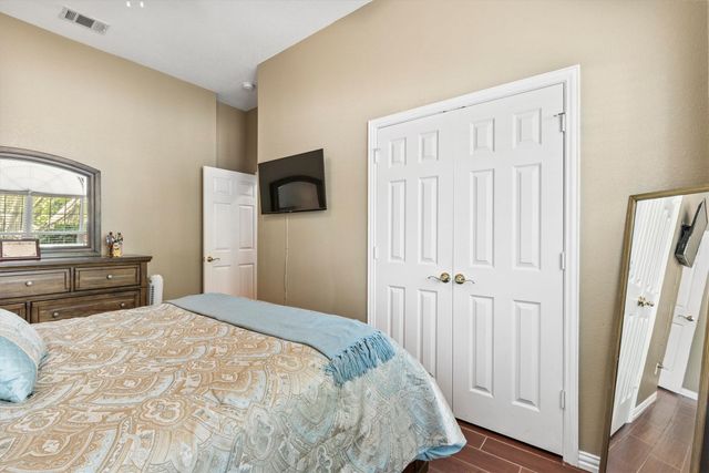 313 Leisure Lane, Waxahachie, TX 75165