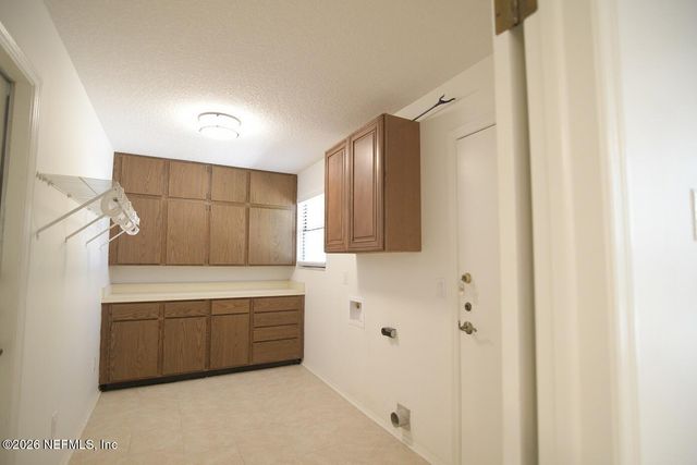 139 TARRASA Drive, Jacksonville, FL 32225