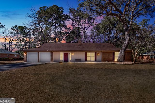 39 Ogeechee Drive, Richmond Hill, GA 31324