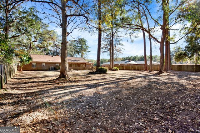 39 Ogeechee Drive, Richmond Hill, GA 31324