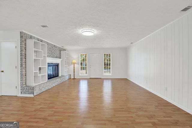 39 Ogeechee Drive, Richmond Hill, GA 31324