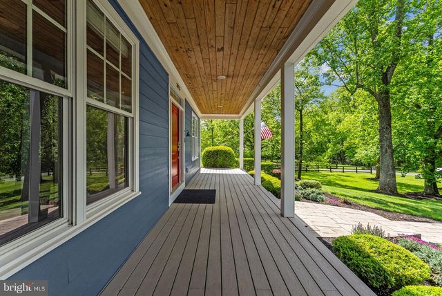 2075 MOUNTAIN RD, Haymarket, VA 20169