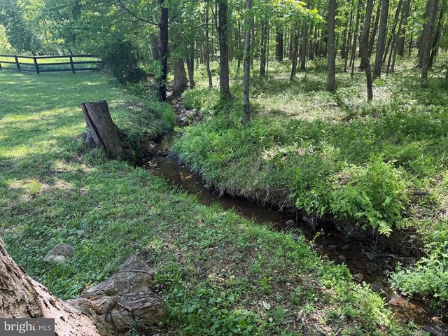 2075 MOUNTAIN RD, Haymarket, VA 20169