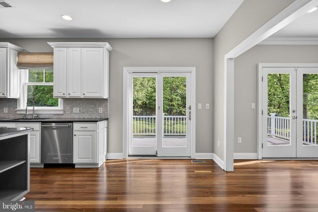 2075 MOUNTAIN RD, Haymarket, VA 20169