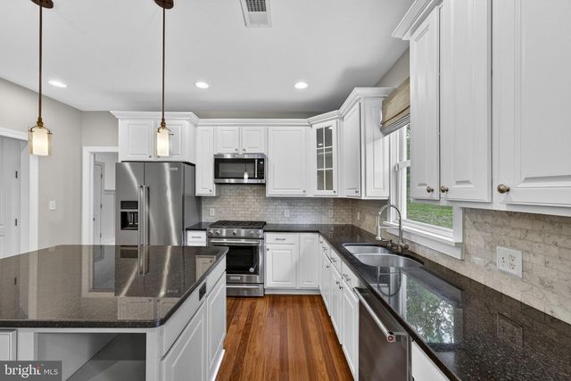2075 MOUNTAIN RD, Haymarket, VA 20169