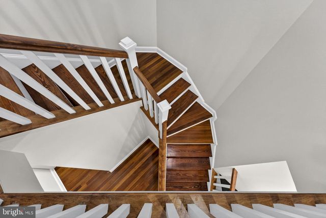 2075 MOUNTAIN RD, Haymarket, VA 20169