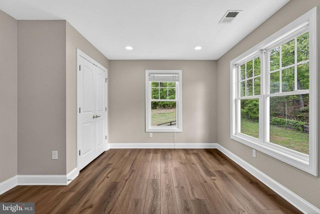 2075 MOUNTAIN RD, Haymarket, VA 20169