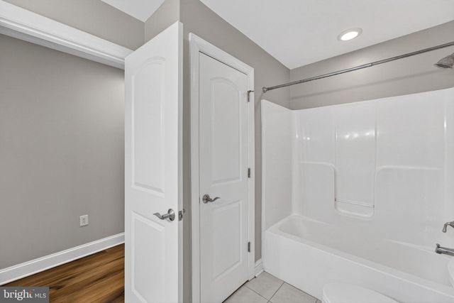 2075 MOUNTAIN RD, Haymarket, VA 20169