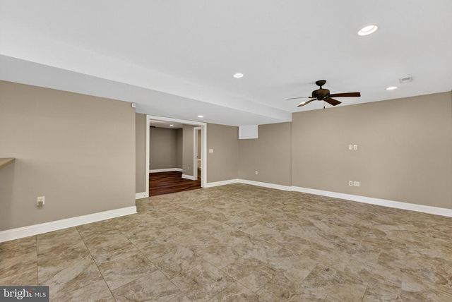 2075 MOUNTAIN RD, Haymarket, VA 20169