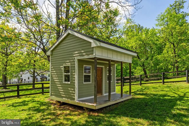 2075 MOUNTAIN RD, Haymarket, VA 20169