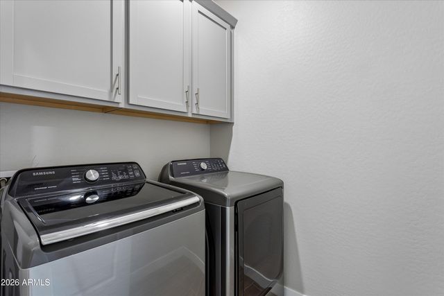 155 N LAKEVIEW Boulevard 258, Chandler, AZ 85225