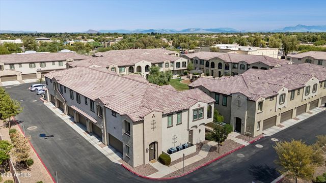 155 N LAKEVIEW Boulevard 258, Chandler, AZ 85225