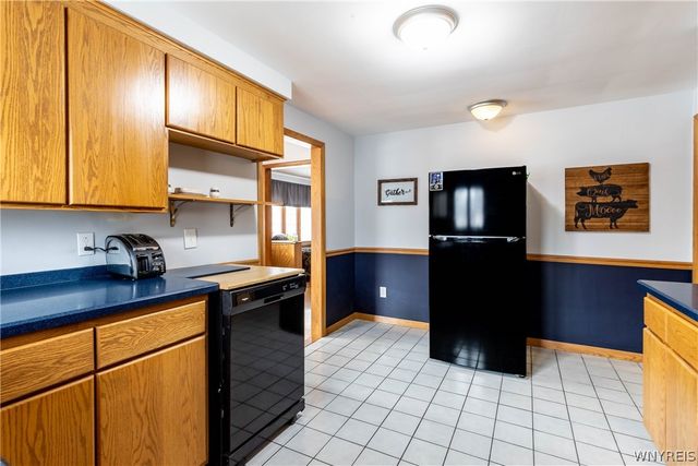 34 Brentwood Drive, North Tonawanda, NY 14120