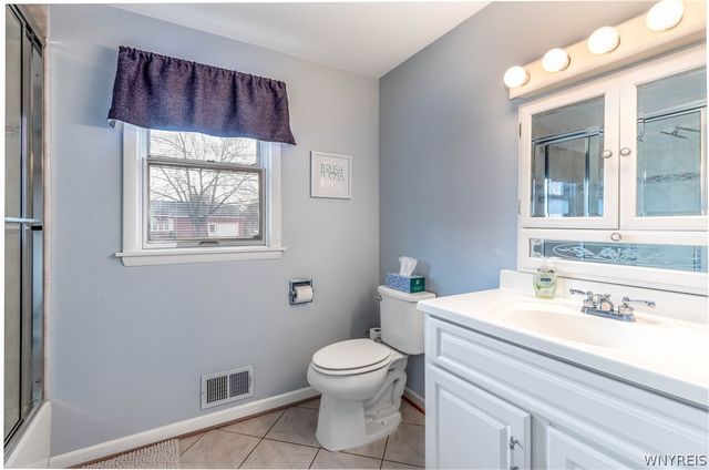 34 Brentwood Drive, North Tonawanda, NY 14120