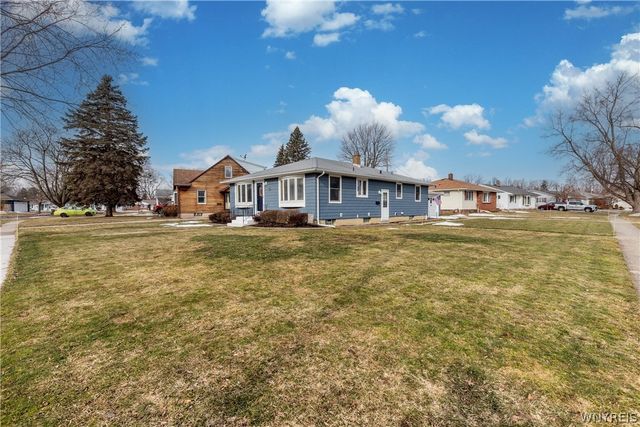 34 Brentwood Drive, North Tonawanda, NY 14120