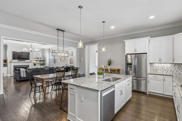 624 Lockwood Ln, Franklin, TN 37064