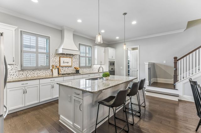624 Lockwood Ln, Franklin, TN 37064