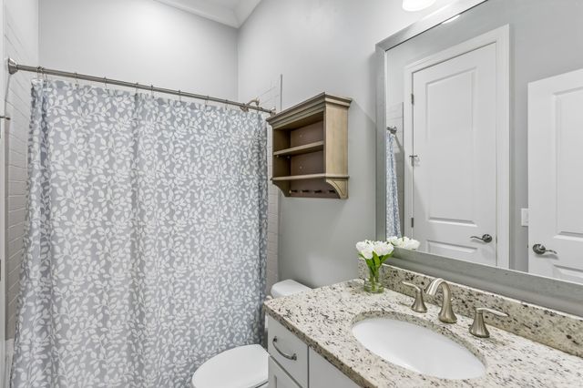 624 Lockwood Ln, Franklin, TN 37064