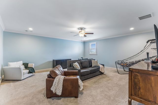 624 Lockwood Ln, Franklin, TN 37064