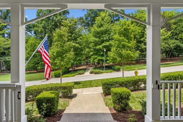 624 Lockwood Ln, Franklin, TN 37064