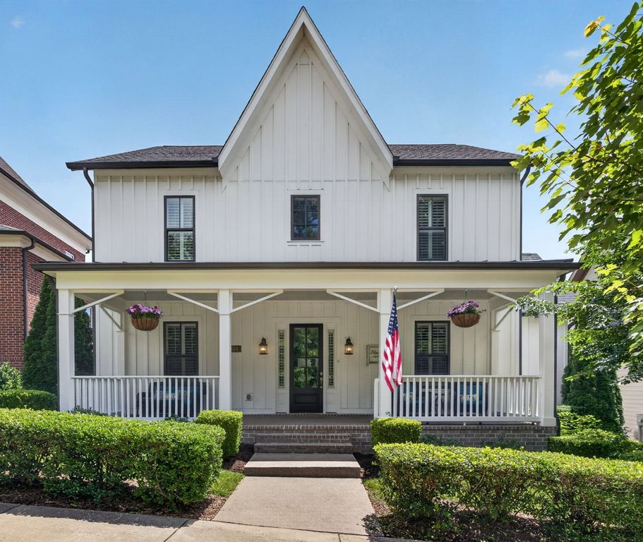 624 Lockwood Ln, Franklin, TN 37064