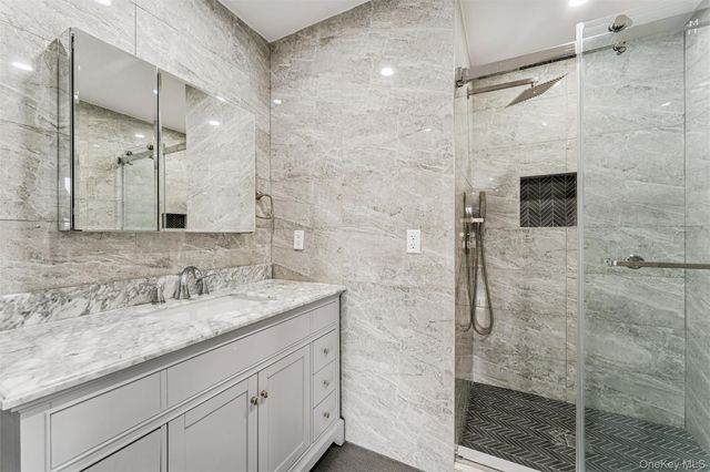 1064 Mora Place, Woodmere, NY 11598