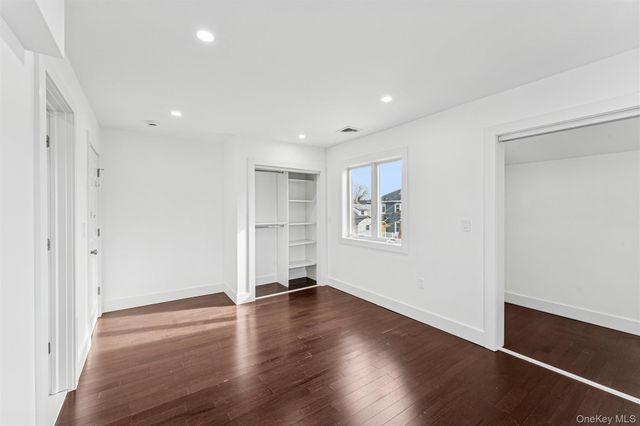 1064 Mora Place, Woodmere, NY 11598