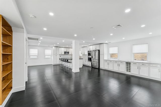 1064 Mora Place, Woodmere, NY 11598