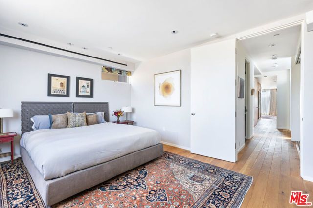2124 Narcissus Court, Venice (los Angeles), CA 90291