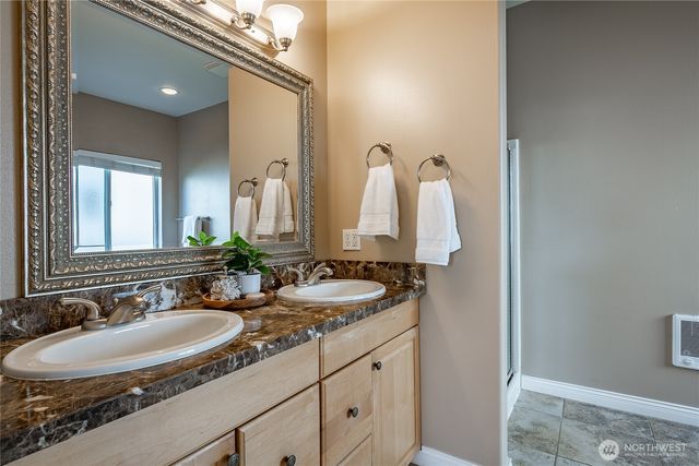 167 Cambridge Drive, Lynden, WA 98264