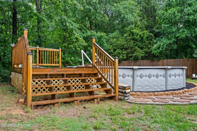10120 N Cypress Lake Drive, Olive Branch, MS 38654