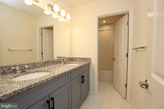 390 SCRANTON LN, Ocean View, DE 19970